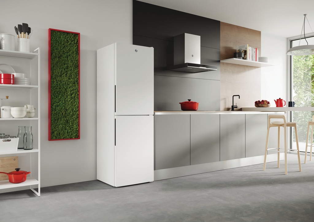 Hoover HVT3CLECKIHW 54.5cm Fridge Freezer - White